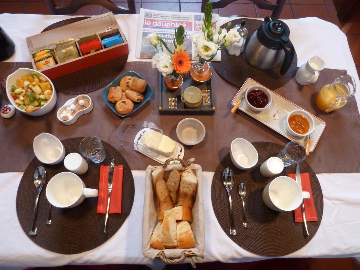Bed and Breakfast Kergio Saint-Uze Экстерьер фото